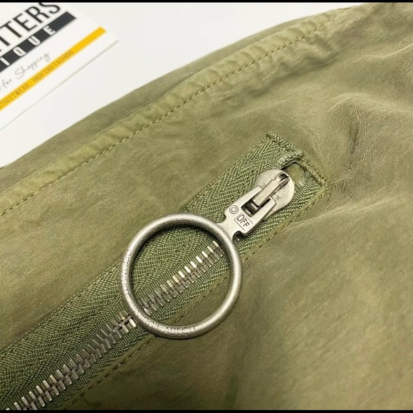 Offwhite Cargo Pants Used once (size 33) - Picture 10 of 12